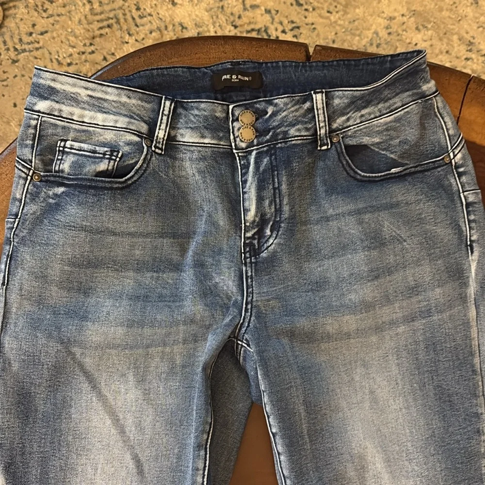 Fire and Rain Flare Wide Leg Jeans with Floral Embroidery/ Size 14 - Picture 4 of 9